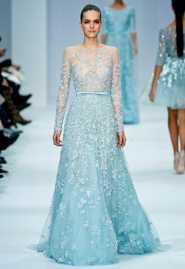Ice Queen Style! 25 Stunning Wedding Dresses For Winter