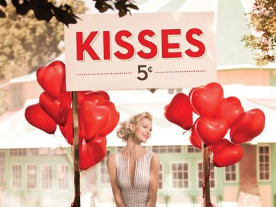 Creative Kissing Booth Ideas