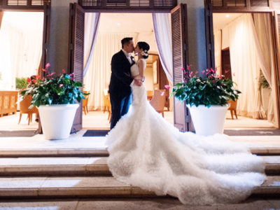 Romantic Elegant Hawaii Wedding from Derek Wong