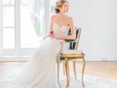 24 Effortlessly Elegant Low Profile Wedding Dresses!