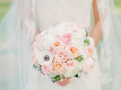 18 Lovely Round Bouquets for Sweet Brides!
