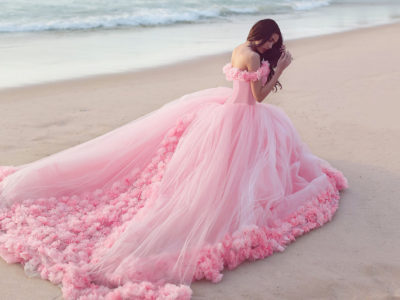 25 Incredibly Breathtaking Dresses with 3D Flowers & Appliques!