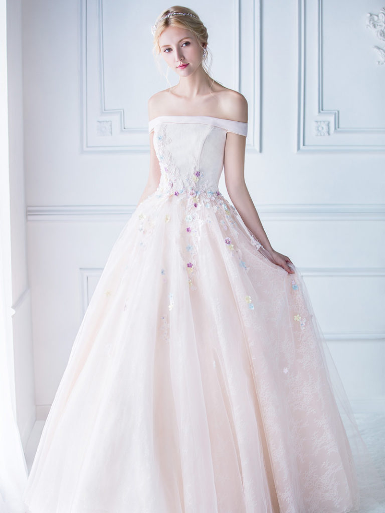 A Spring Fairy Tale! 35 Enchanting Romantic Dresses For Spring Brides ...