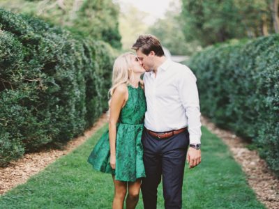 What to Wear For Engagement Photos? Fashionable Spring Engagement Outfit Trends!