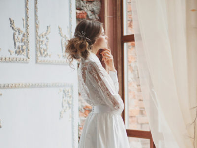 20 Ultra-Chic Wedding Dresses For The Modern Romantic Bride!