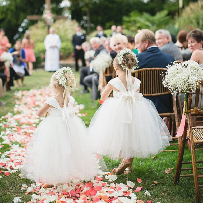 15 Classic White Flower Girl Dresses For Every Type of Wedding ...
