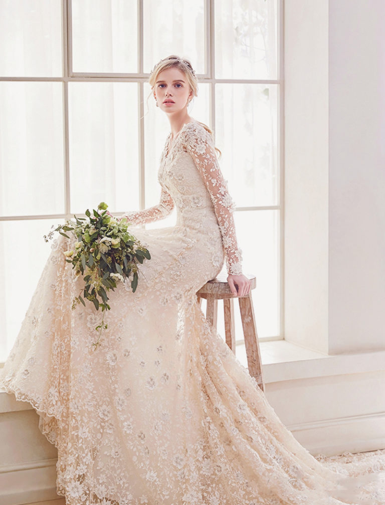 16 Dreamy Wedding Dresses With A Touch of Vintage Elegance! - Praise ...