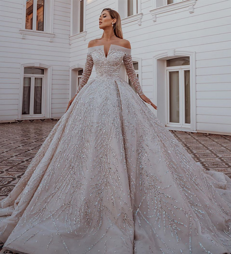 Glam wedding dress idea - fitted, lace embellished wedding dress with long,  lace sleeves an… | Stylish wedding dresses, Wedding dress shopping, Desi  wedding dresses