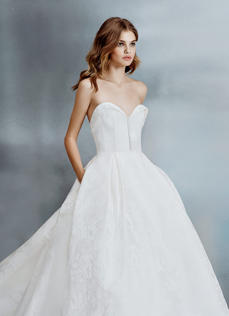 20 Beautiful Wedding Dresses With Pockets To Carry Your Phone and ...