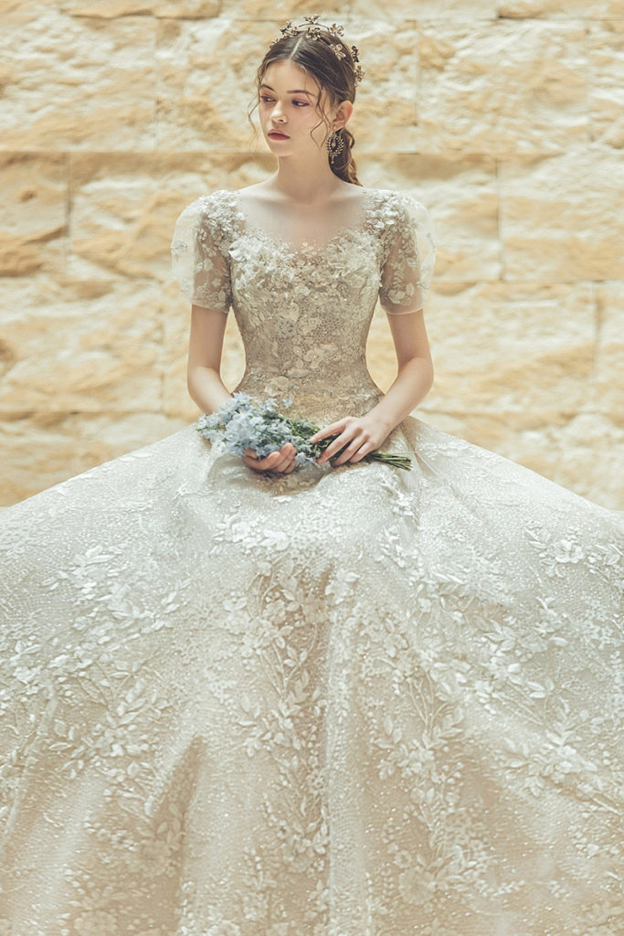 15 Statement Princess Wedding Dresses Fit For A Modern Regal Bride ...